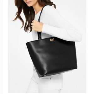 Michael Kors Mott black leather tote